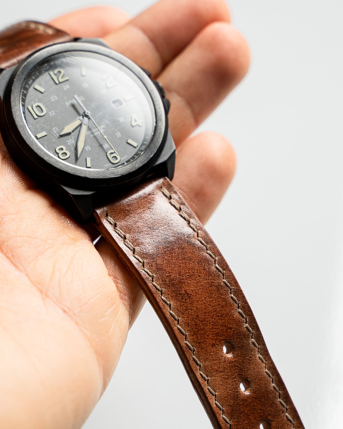 Кожена каишка за часовник