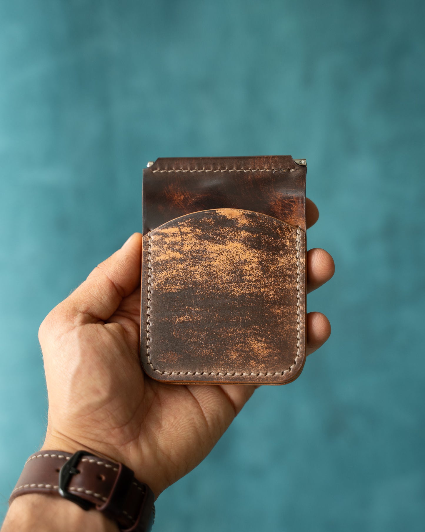 Ръчно изработен Shell Cordovan кардхолдър Leathersthetic