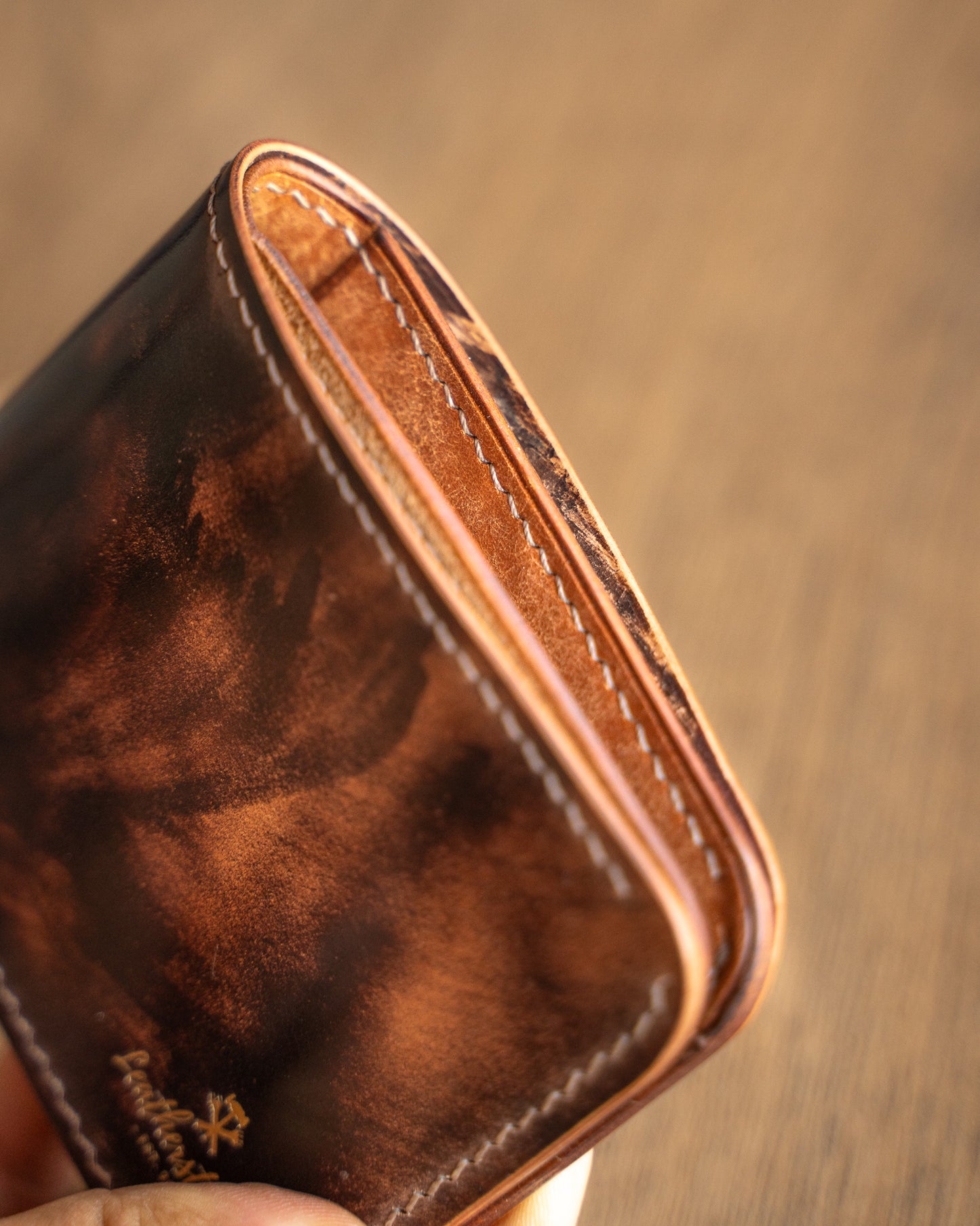 Ръчно изработен Класически портфейл Shell Cordovan Leathersthetic