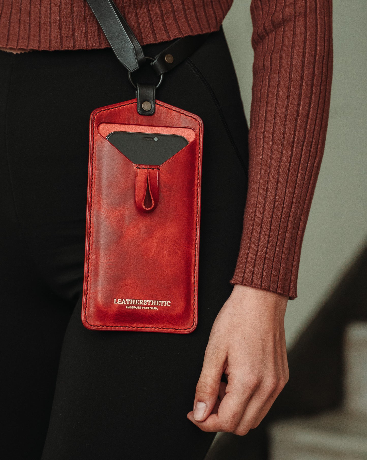 Ръчно изработен кожен Кожена чанта за телефон Lathersthetic