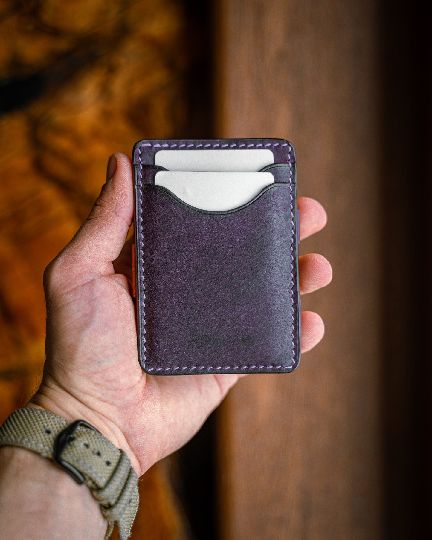 Магически кардхолдър