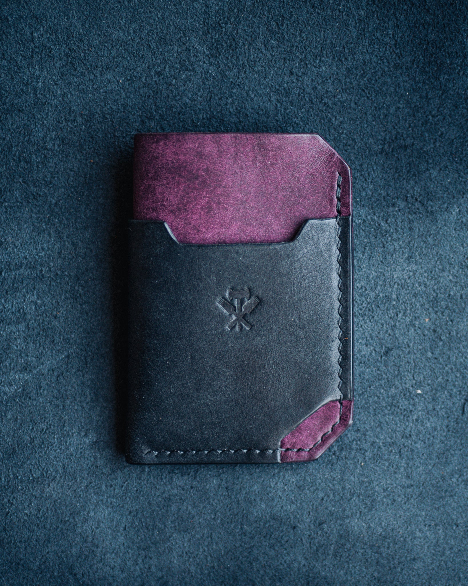 Ръчно изработен Мини кардхолдър Leathersthetic